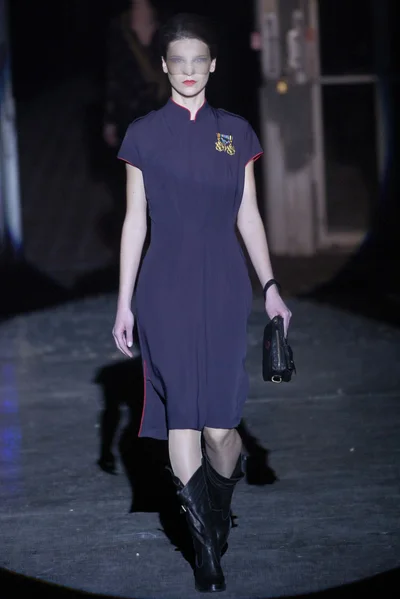 Look 11